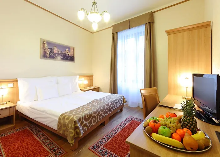 Hotel Historia & Historante