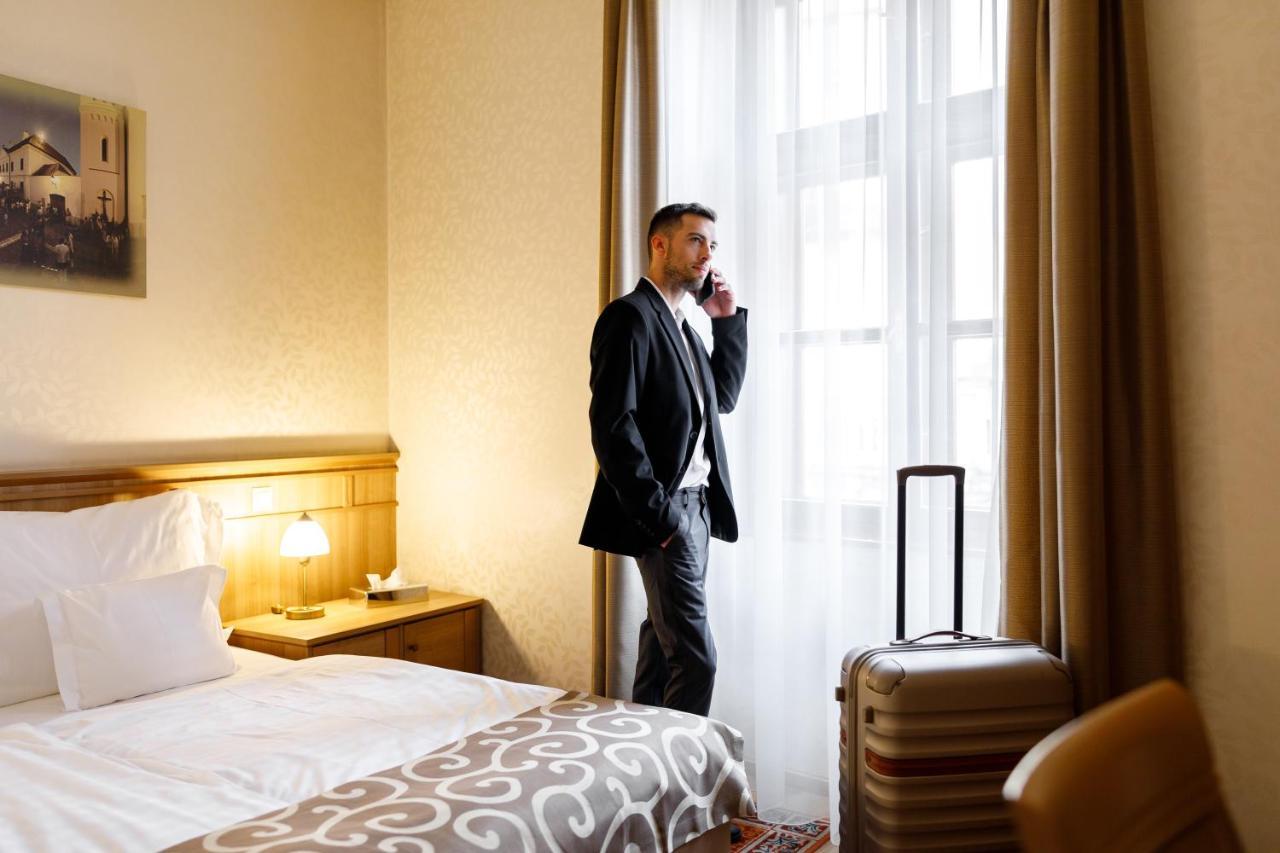 Historia & Historante Hotel 4*
